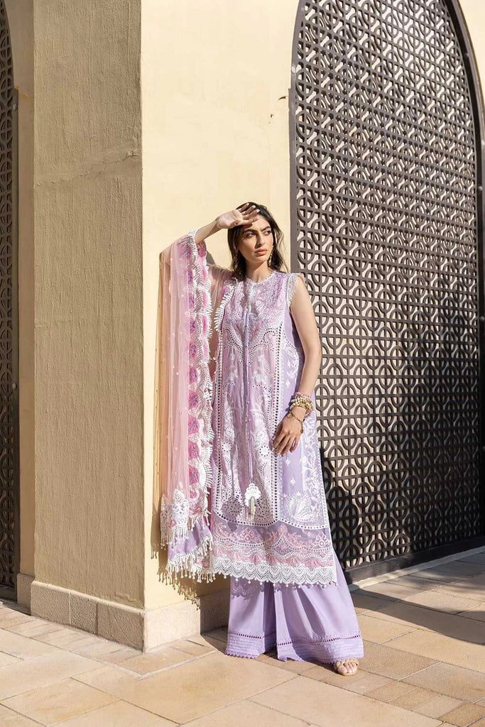 Restocked/Sobia Nazir Lawn 22/D 09A