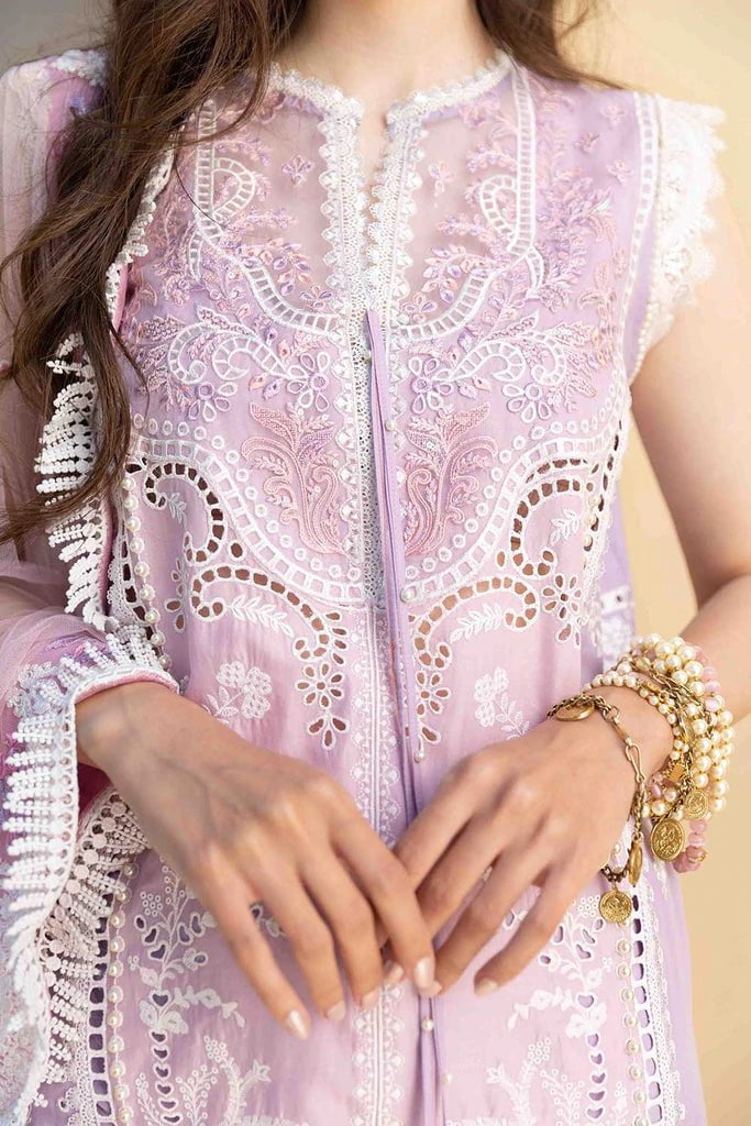 Restocked/Sobia Nazir Lawn 22/D 09A