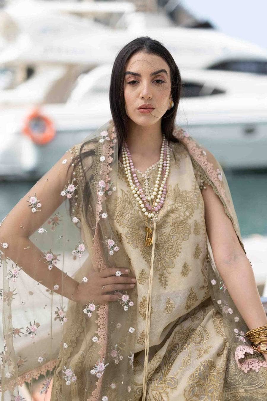 img_sobia_nazir_lawn_22_awwal_boutique