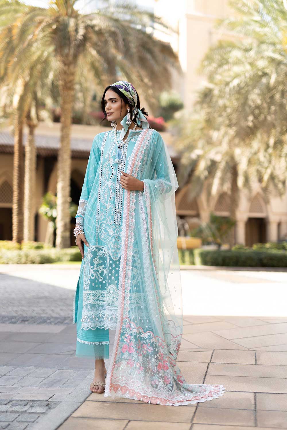 img_sobia_nazir_lawn_22_awwal_boutique