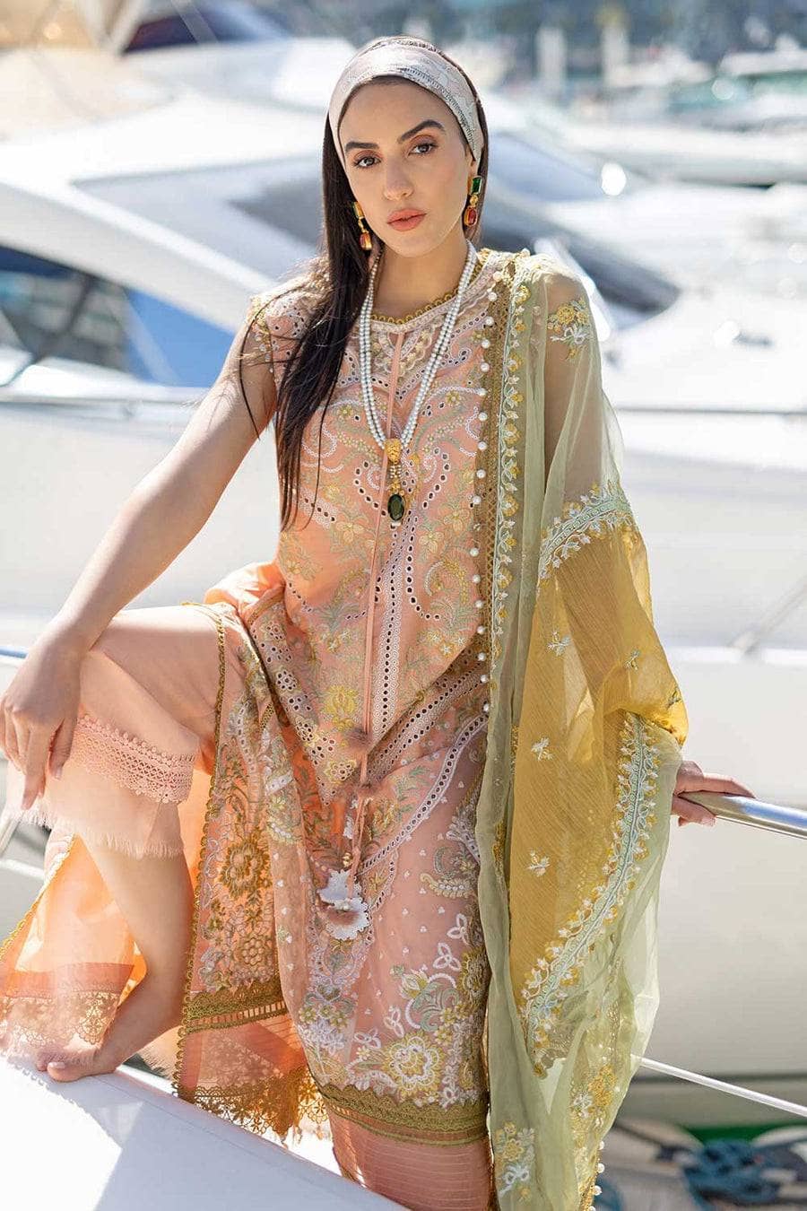 img_sobia_nazir_lawn_22_awwal_boutique