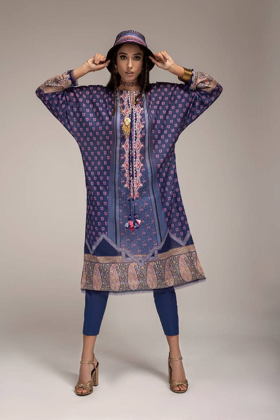 img_sobia_nazir_lawn_prints_22_awwal_boutique