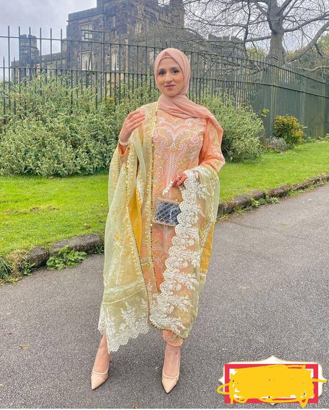 img_sobia_nazir_lawn_22_awwal_boutique