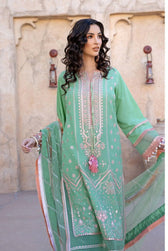 img_sobia_nazir_vital_lawn_22_awwal_boutique