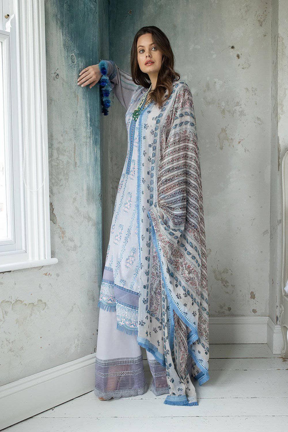 img_sobia_nazir_vital_lawn_2021_awwal_boutique