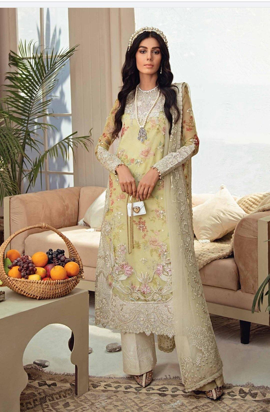 img_suffuse_freesia_luxury_wedding_edition_awwal_boutique