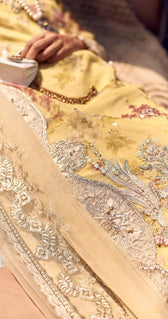 img_suffuse_freesia_luxury_wedding_edition_awwal_boutique