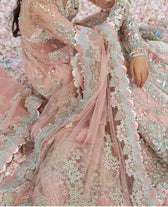 img_suffuse_by_sana_yasir_freesia_2022_wedding_edition_awwal_boutique