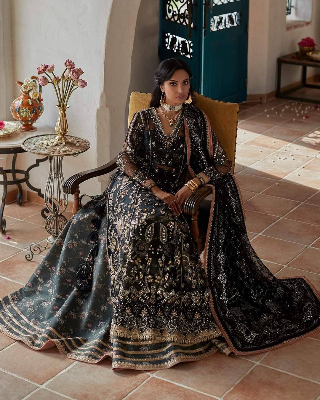 img_suffuse_by_sana_yasir_freesia_2022_wedding_edition_awwal_boutique