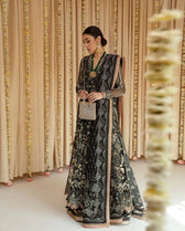img_suffuse_by_sana_yasir_freesia_2022_wedding_edition_awwal_boutique