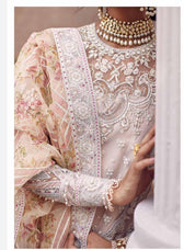 img_suffuse_freesia_luxury_wedding_edition_awwal_boutique