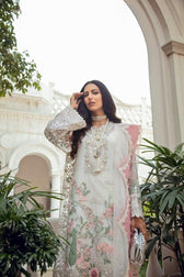 img_suffuse_freesia_luxury_wedding_edition_awwal_boutique