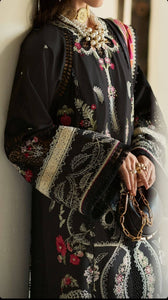img_suffuse_lawn_collection_22_awwal_boutique