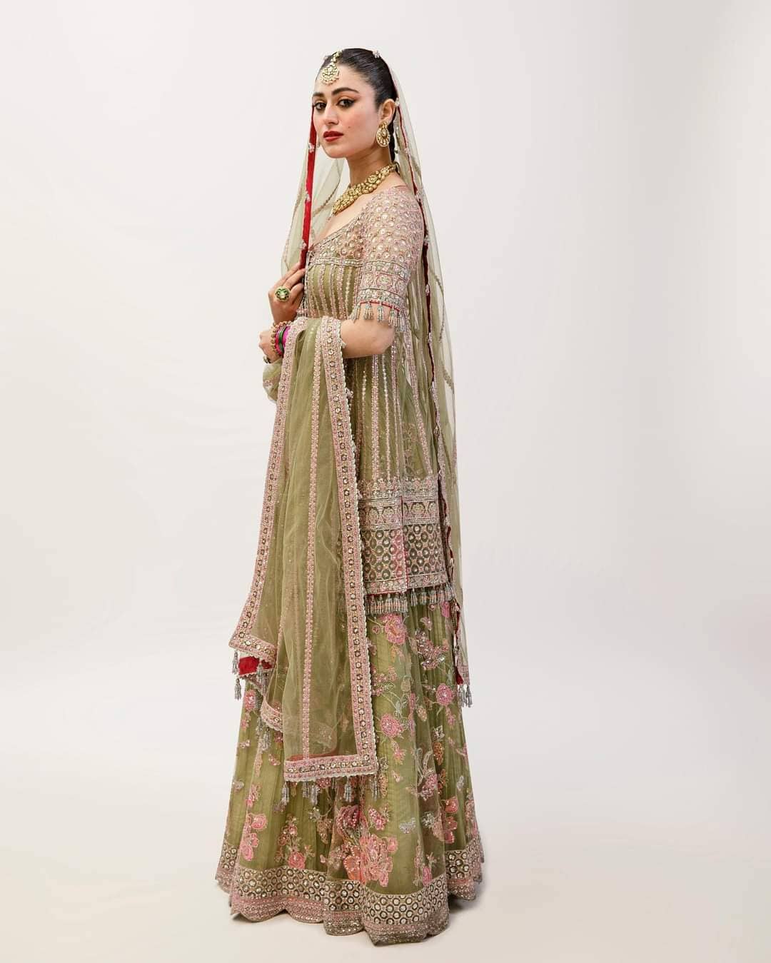 img_tammam_by_hussain_rehar_awwal_boutique