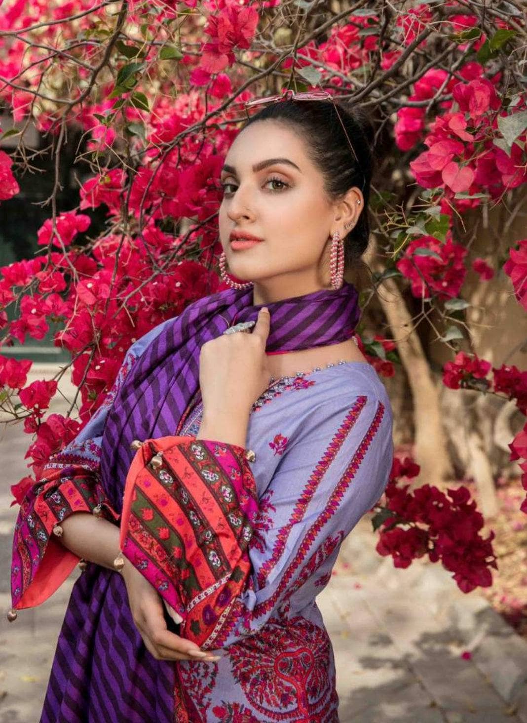 img_nazli_by_tawakkal_lawn_22_awwal_boutique