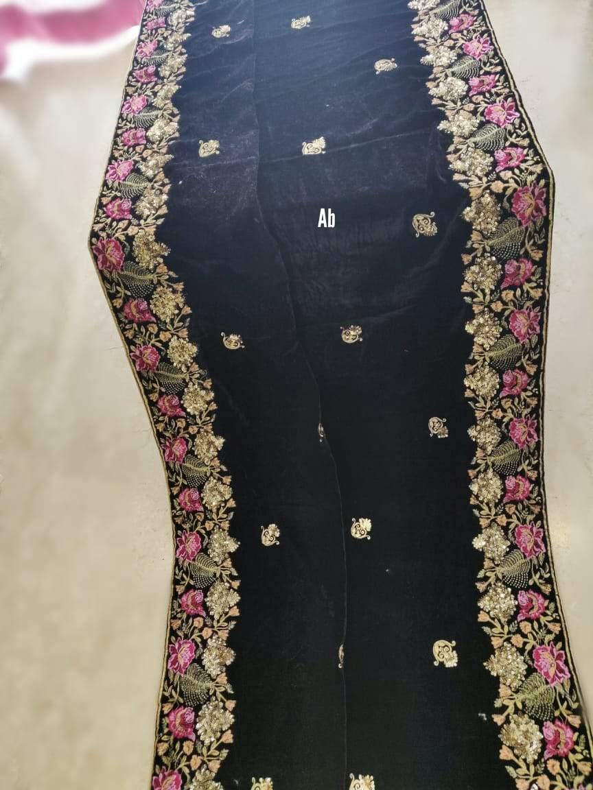 img_velvet_embroidered_shawl_collection_awwal_boutique
