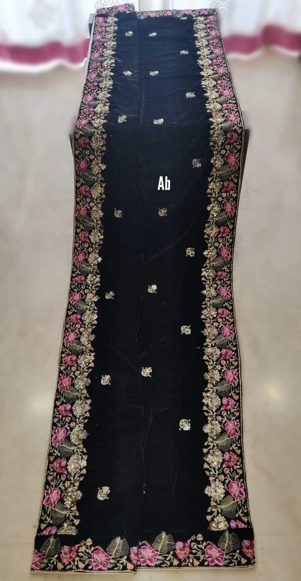 img_velvet_embroidered_shawl_collection_awwal_boutique