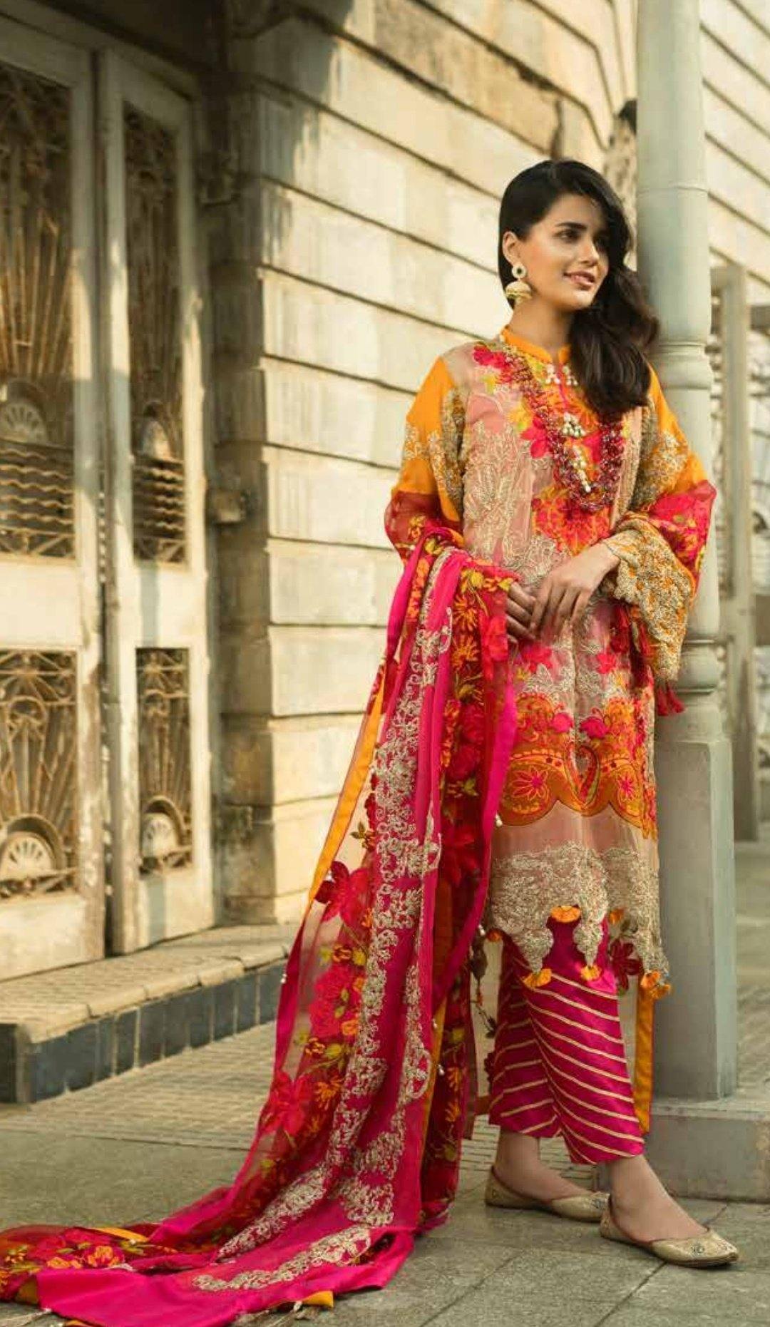 img_wajid_khan_by_rub_nawaz_chiffon_collection_awwal_boutique