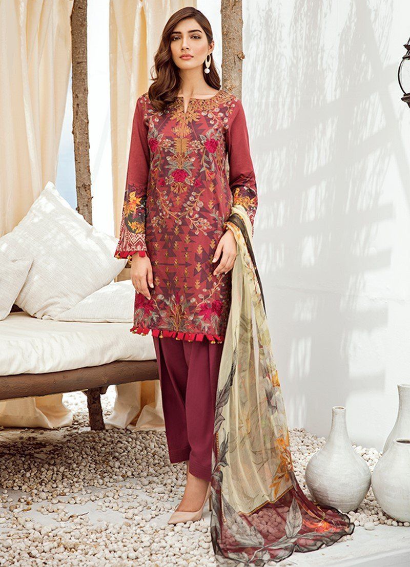 img_iznik_chinon_lawn_collection_awwal_boutique