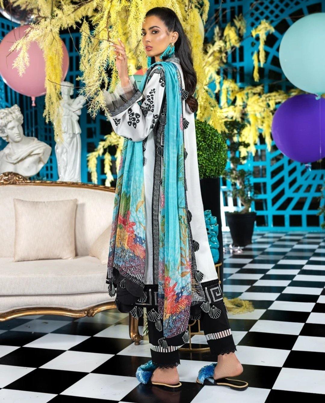 img_zaha_lawn_by_elan_awwal_boutique