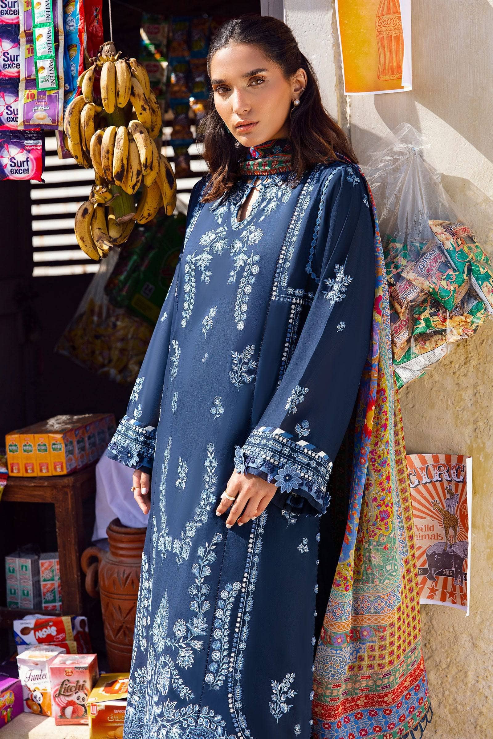 img_zaha_lawn_2023_awwal_boutique