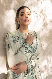 img_zaha_lawn_2021_awwal_boutique
