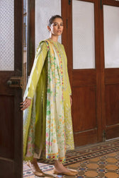 img_zaha_lawn_2021_awwal_boutique