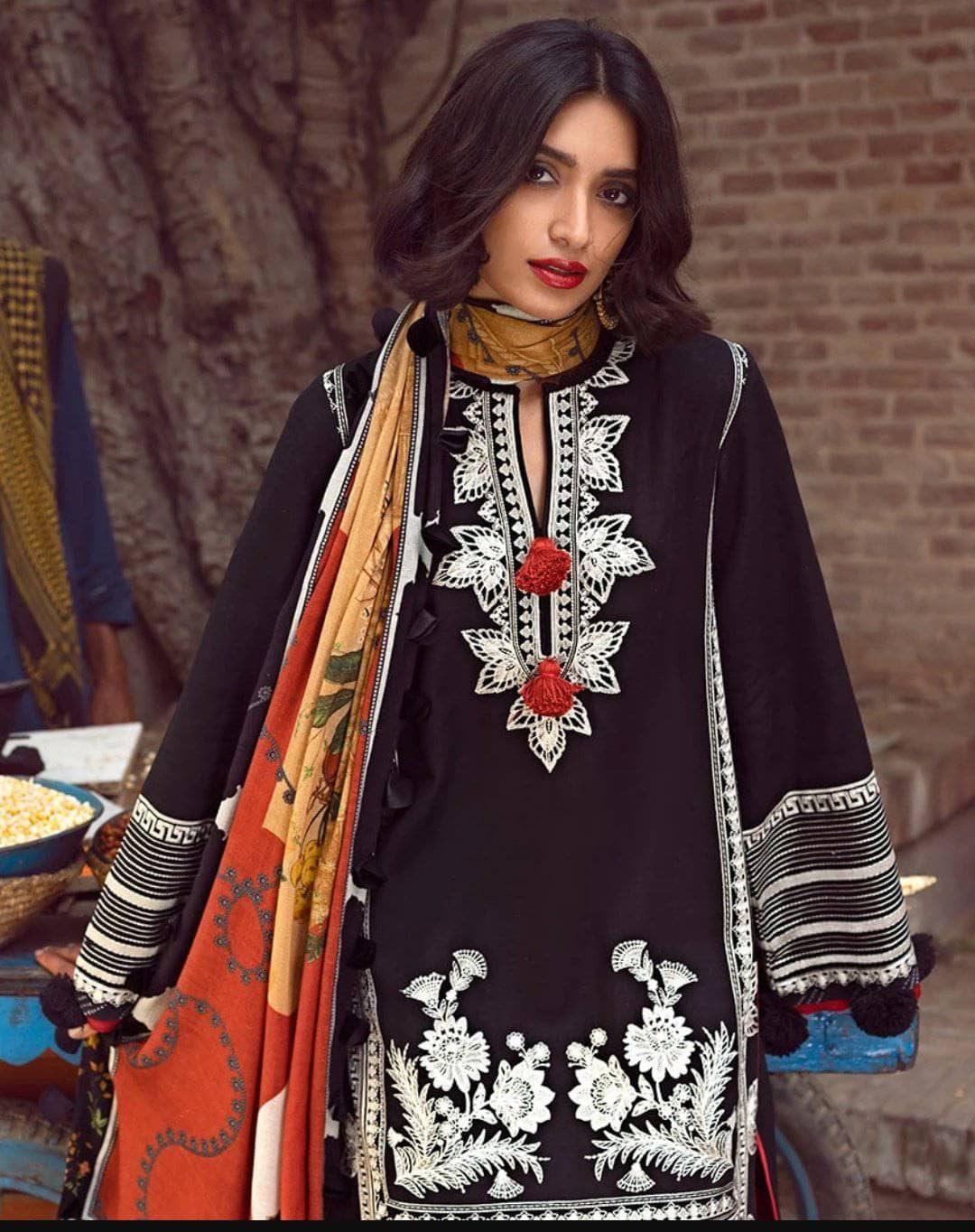 img_zaha_winter_collection_awwal_boutique