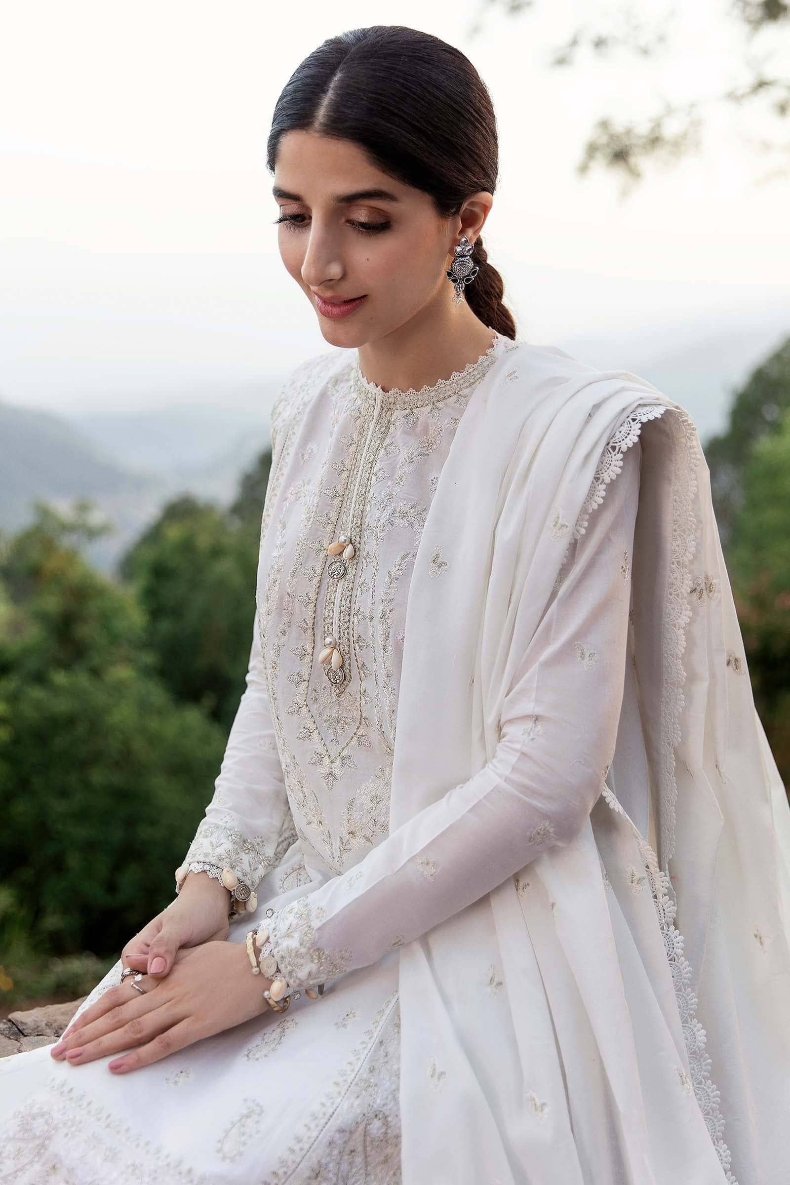 img_zaha_festive_lawn_22_awwal_boutique