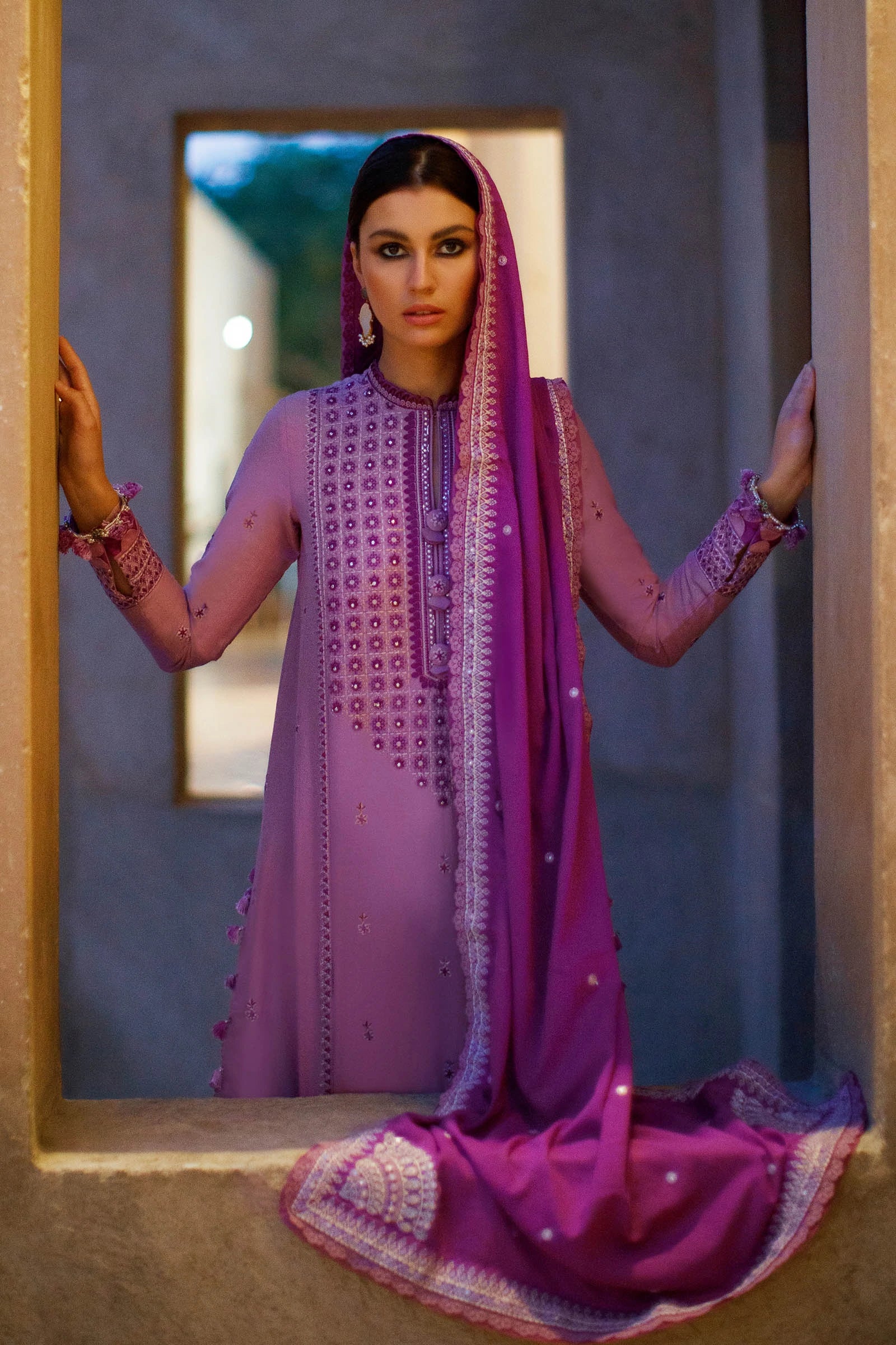 img_zaha_lawn_22_awwal_boutique