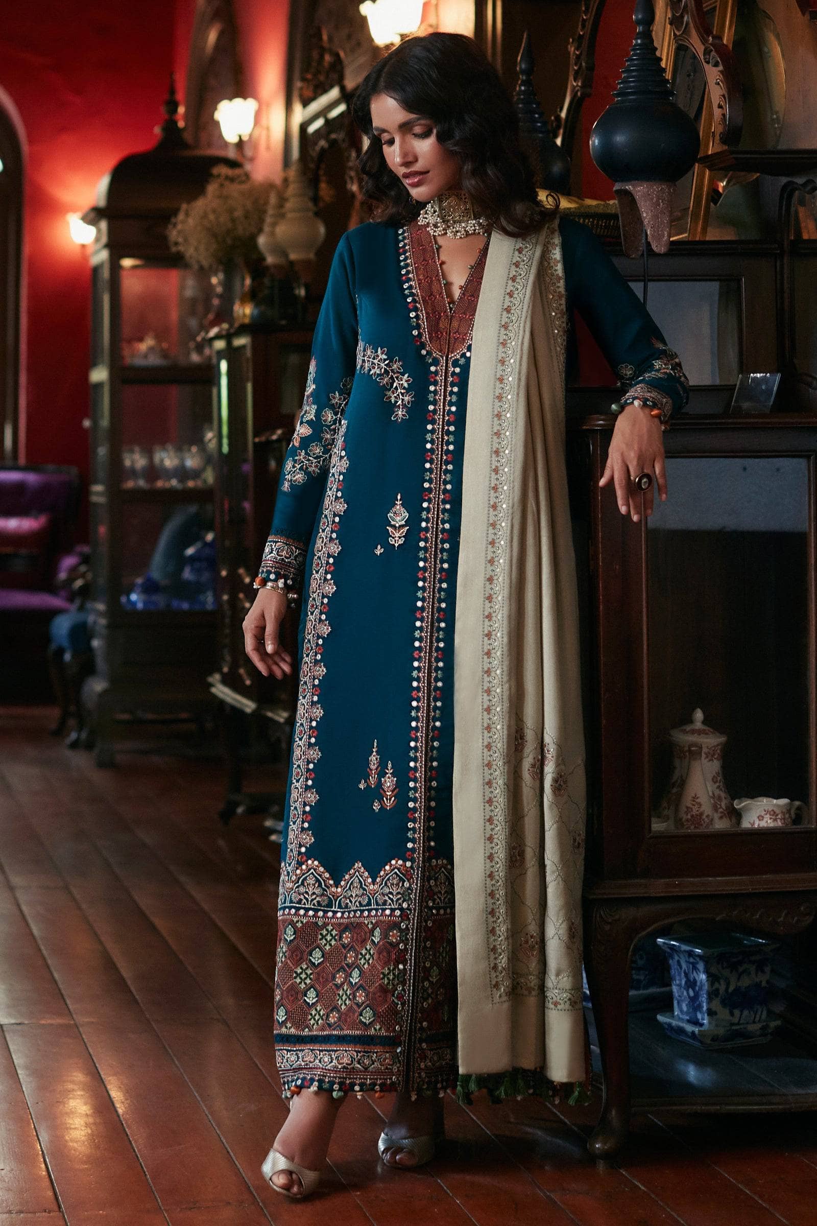 img_zaha_winter_22_awwal_boutique_awwal_boutique