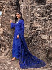 Img_zainab_chottani_awwal_boutique