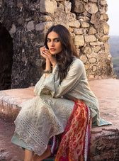 Img_zainab_chottani_awwal_boutique