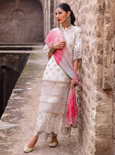 Img_zainab_chottani_awwal_boutique