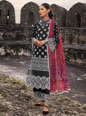 Img_zainab_chottani_awwal_boutique
