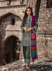 Img_zainab_chottani_awwal_boutique