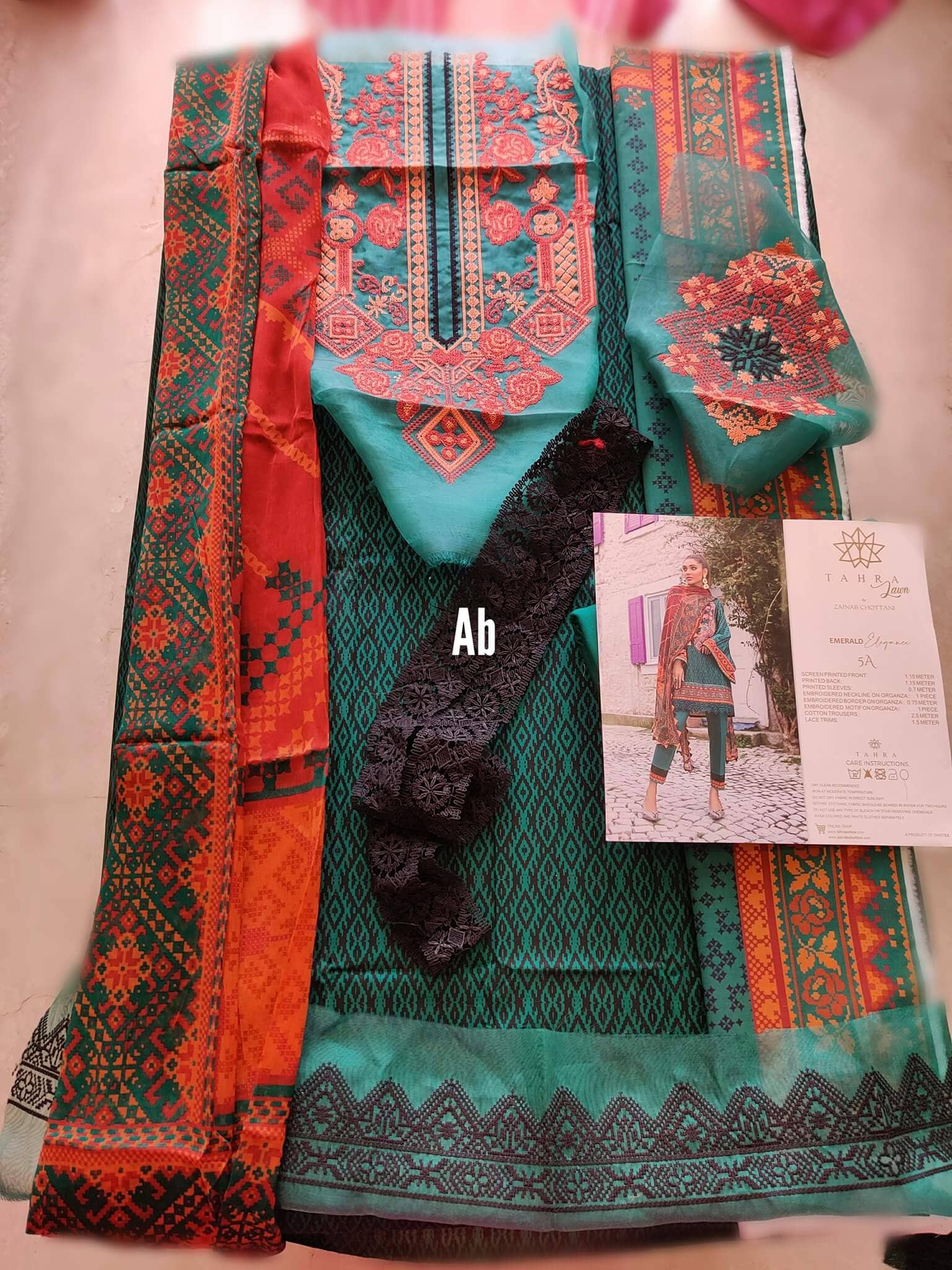 img_open_pic_zainab_chottani_lawn_2021_awwal_boutique