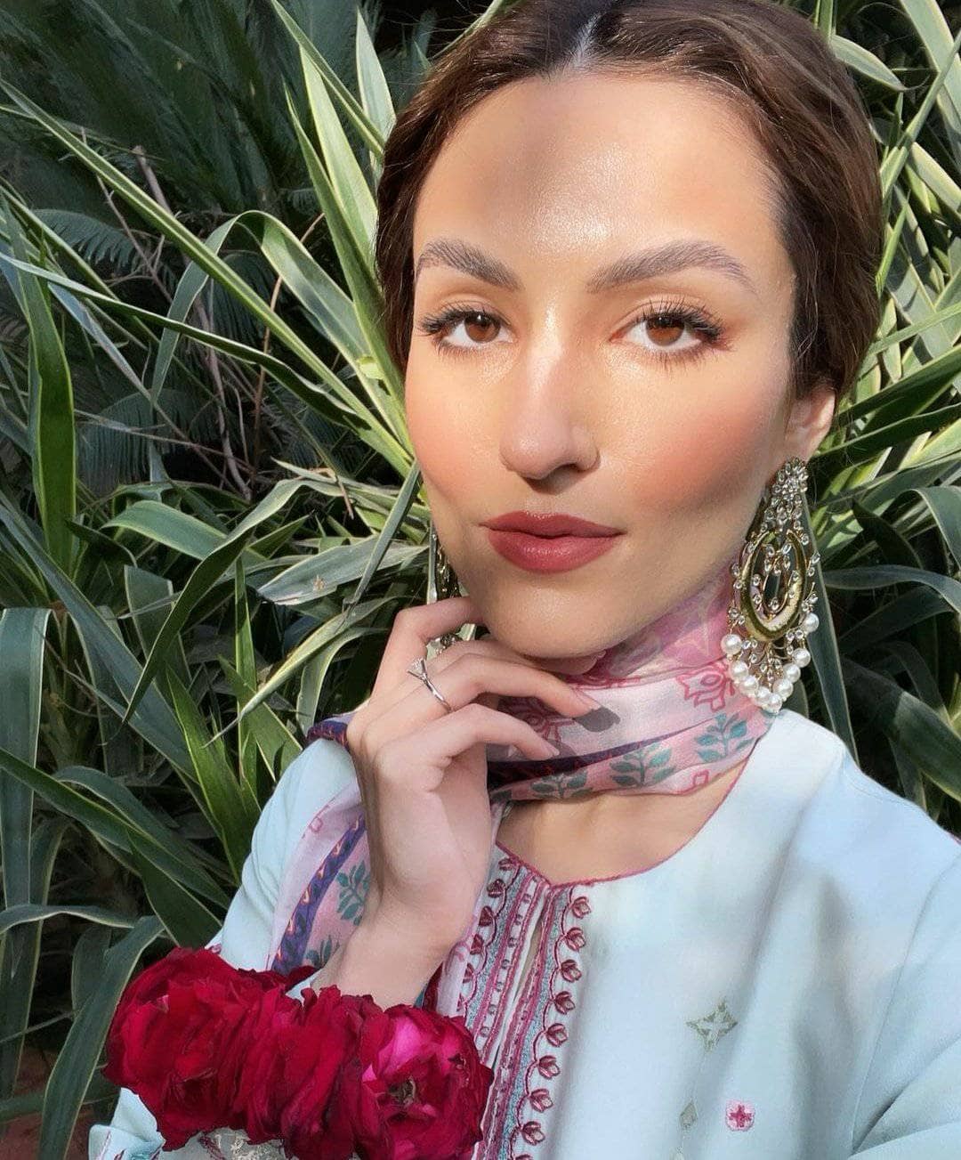 img_spotted_in_zara_shahjahan_lawn_2021_awwal_boutique