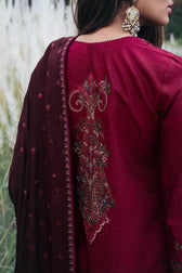 img_zaha_winter_21_awwal_boutique