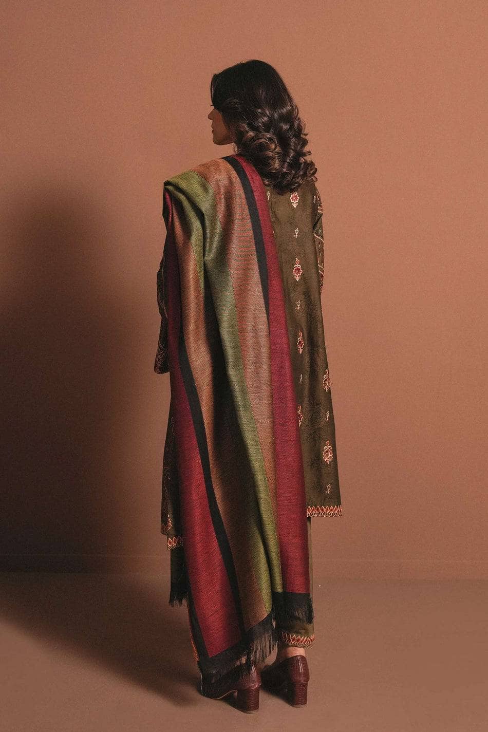 img_zara_shahjahan_winter_21_awwal_boutique