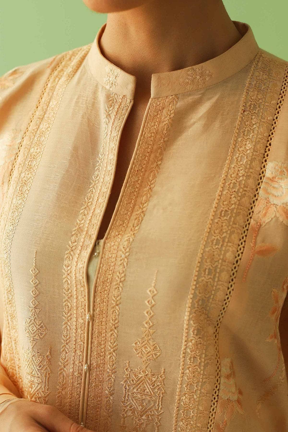 Img_zara_shahjahan_lawn_23_awwal_boutique