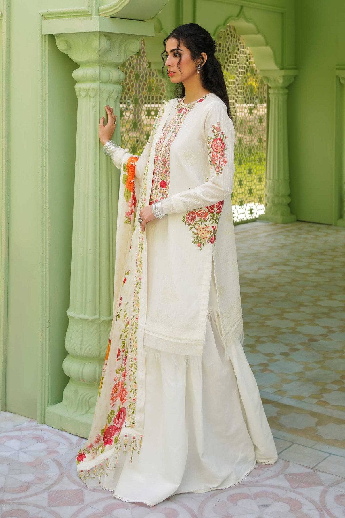 img_zara_shahjahan_lawn_23_awwal_boutique