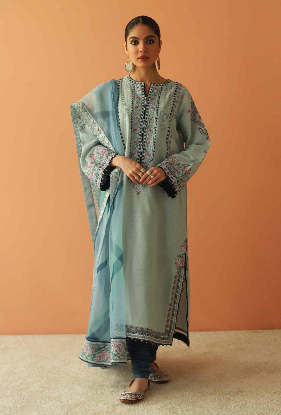 img_zara_shahjahan_lawn_23_awwal_boutique
