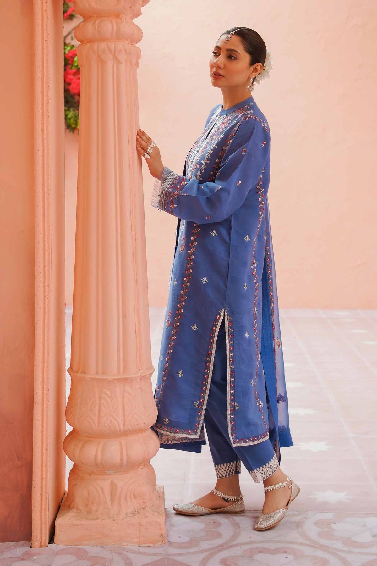 img_zara_shahjahan_lawn_23_awwal_boutique