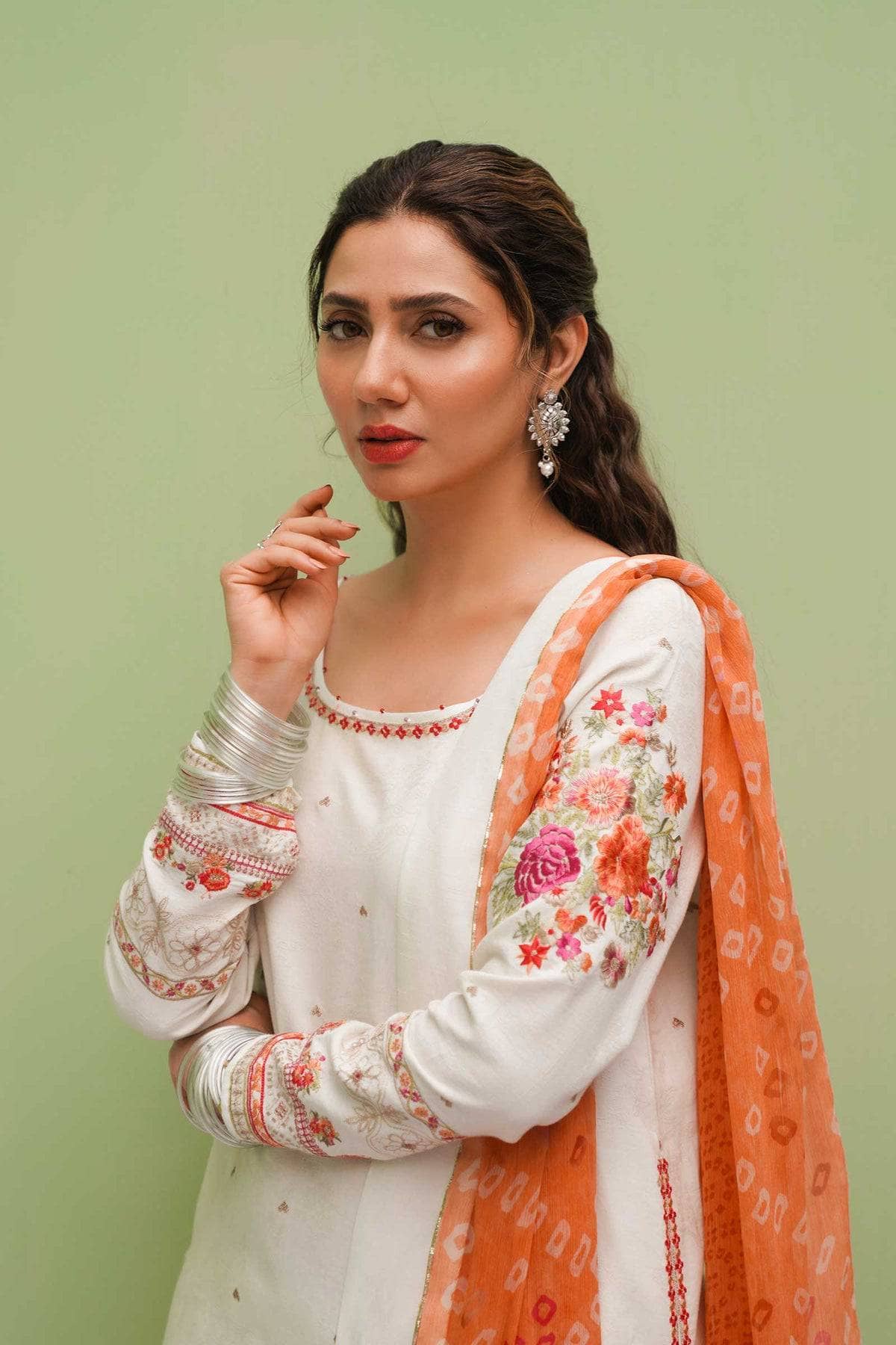 Img_zara_shahjahan_lawn_23_awwal_boutique
