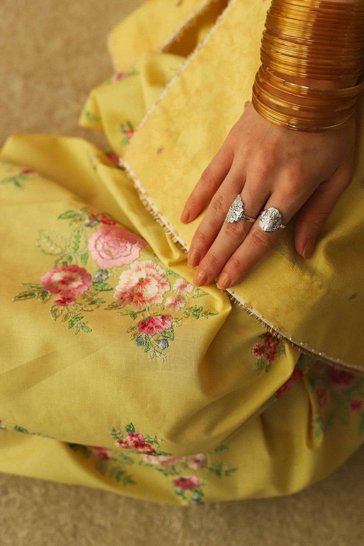 img_zara_shahjahan_lawn_23_awwal_boutique