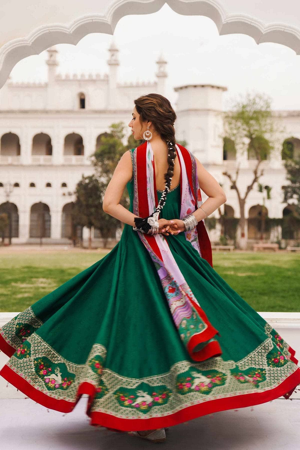 img_zara_shahjahan_lawn_23_awwal_boutique