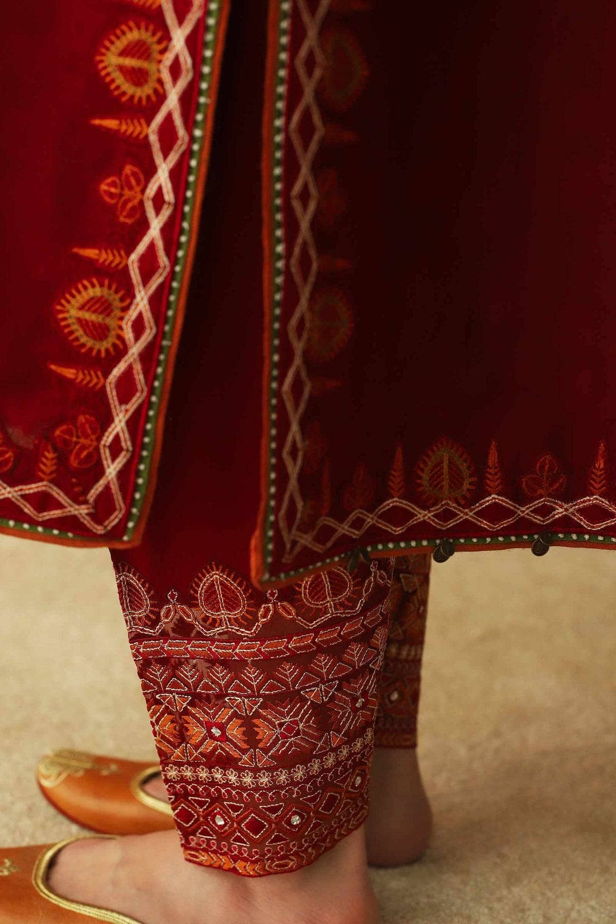 img_zara_shahjahan_lawn_23_awwal_boutique