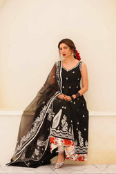 Img_zara_shahjahan_lawn_23_awwal_boutique
