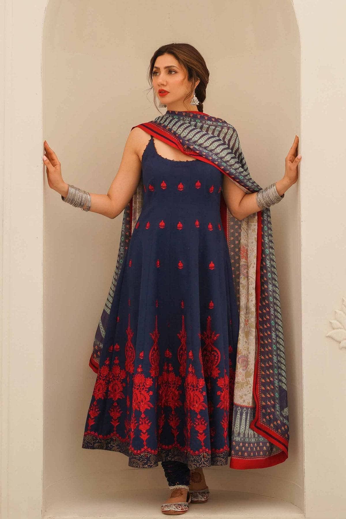 img_zara_shahjahan_lawn_23_awwal_boutique